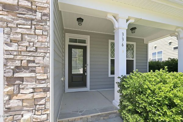 Plott Hound Ln listing photo