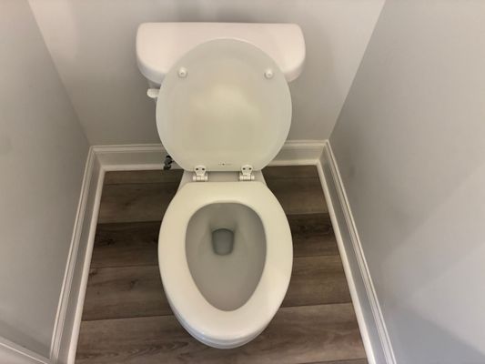 Old Grove Ln listing photo