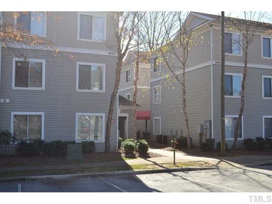 Collegiate Cir, Raleigh, NC listing photo