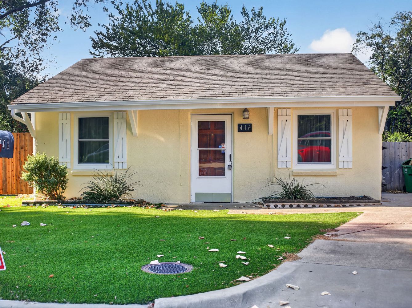 Hayes Ct, White Settlement TX 76108 on Alcove
