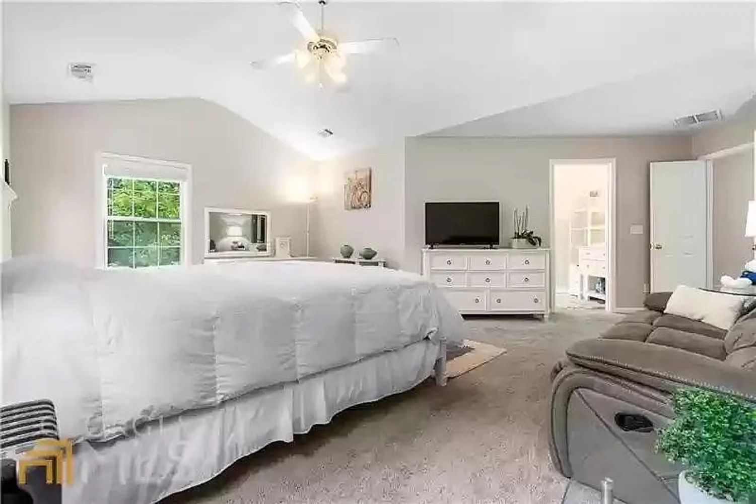Weller Tr NE, Sugar Hill GA 30518 on Alcove