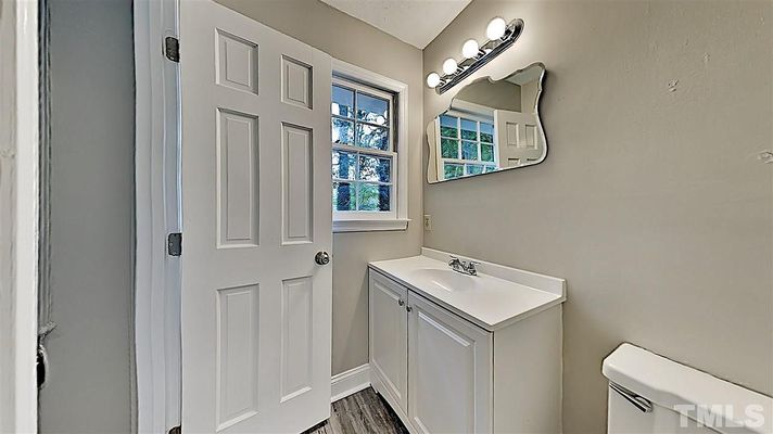 Woods Ream Dr, Raleigh, NC listing photo
