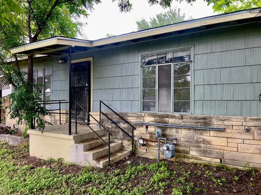 Clifford Ave, Austin, TX listing photo