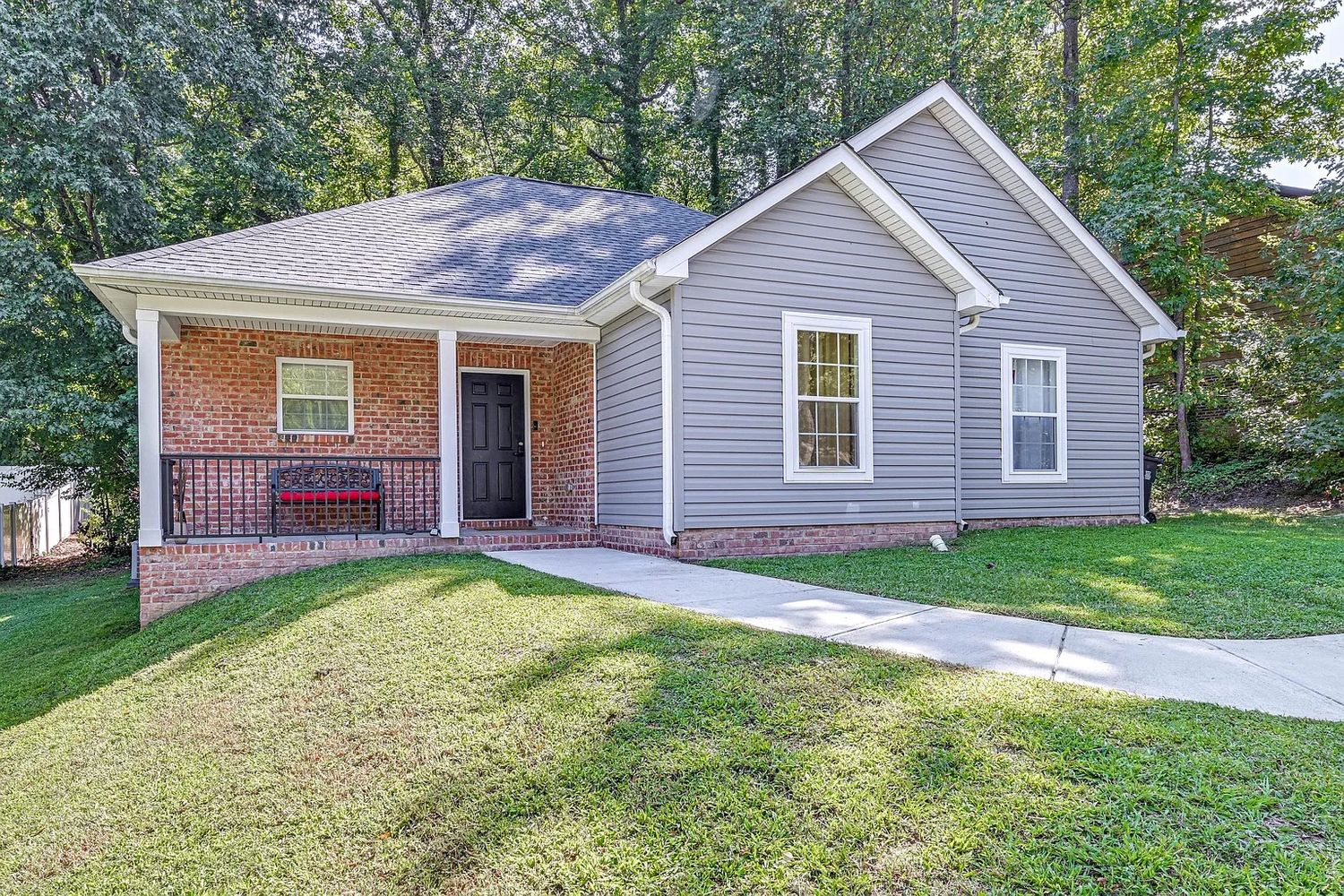 Vasser Pl, Charlotte NC 28216 on Alcove