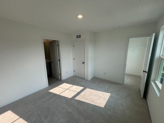 Gypsum Dr, Durham, NC listing photo