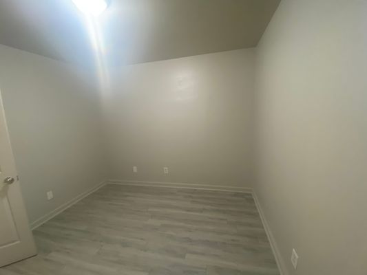 Beck St listing photo