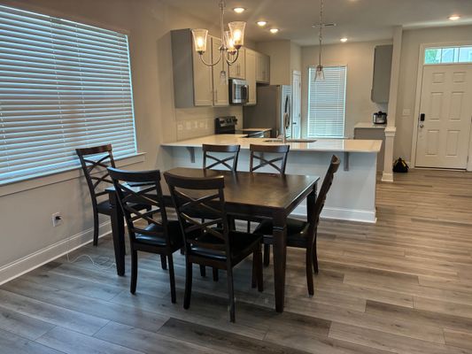 Old Grove Ln listing photo