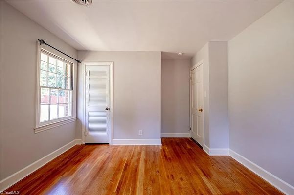 Kinnamon Rd listing photo
