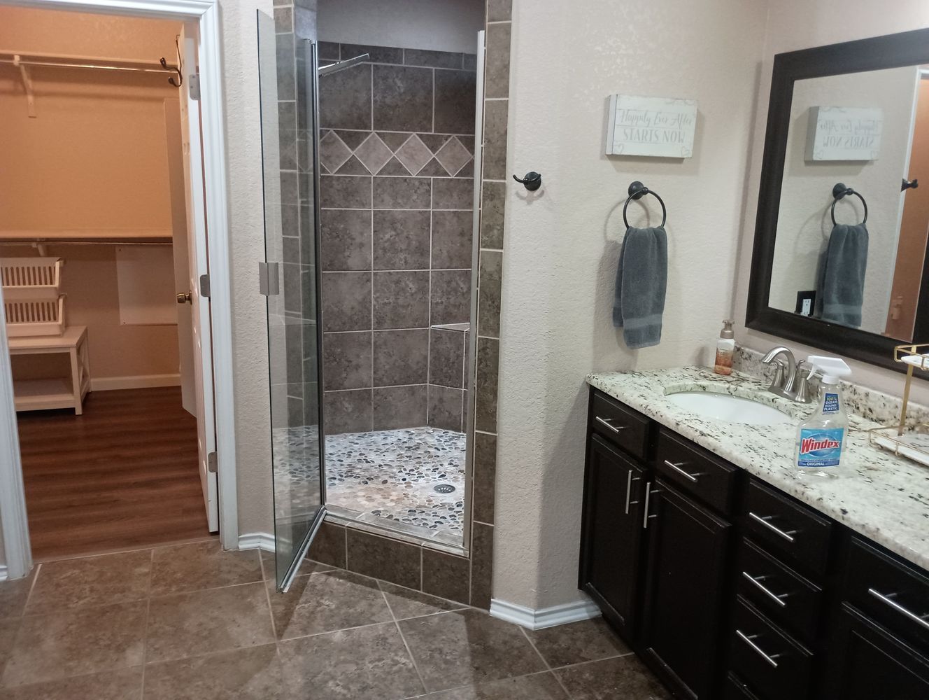 Co-living rooms at Arabian King, Converse TX 78109 on Alcove