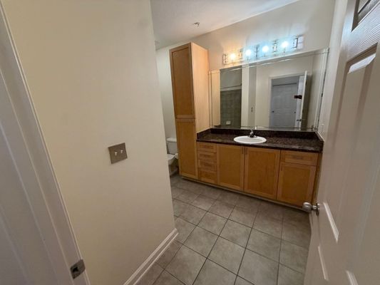 17th St Nw listing photo
