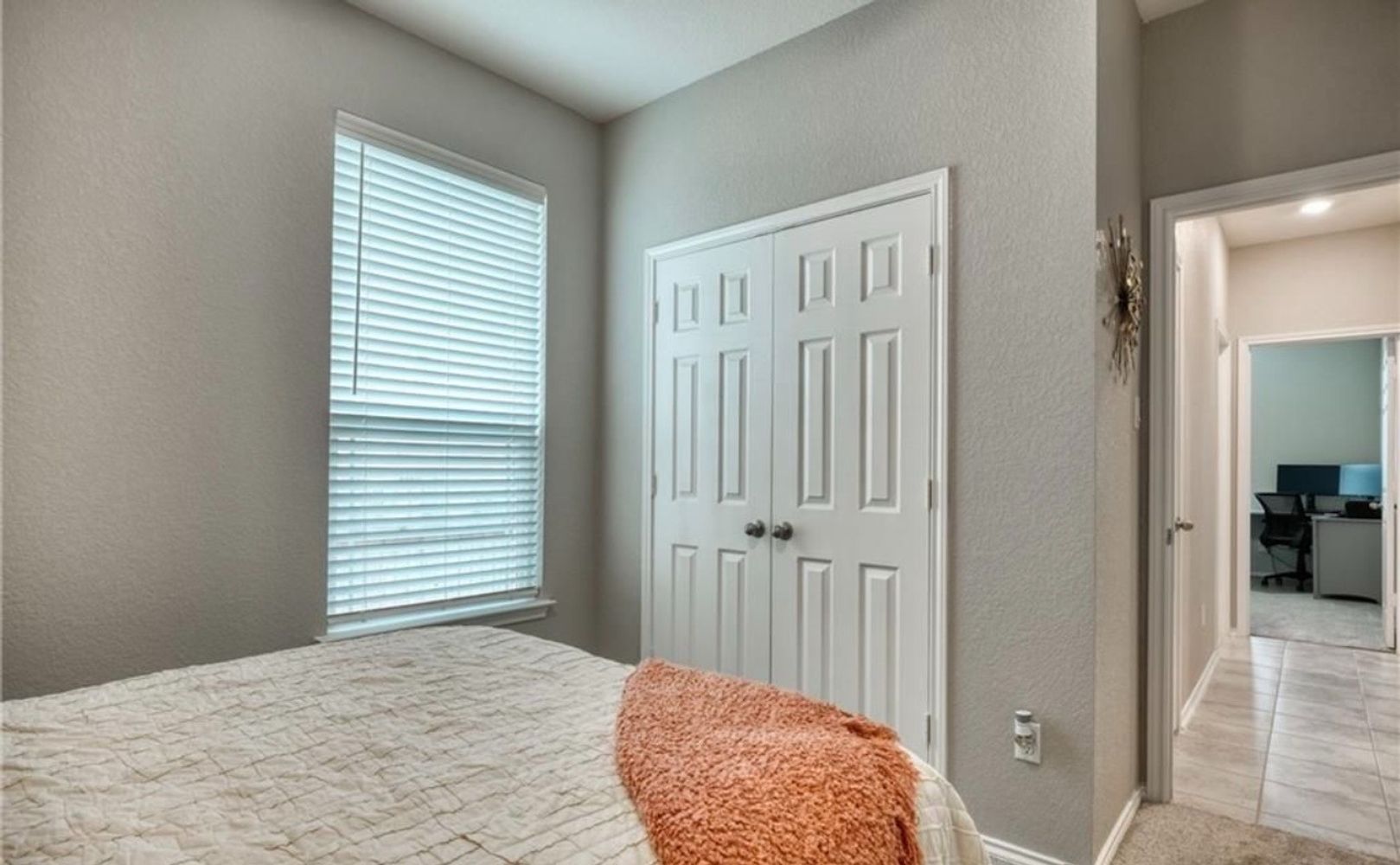 Muenster Dr, Hutto TX 78634 on Alcove