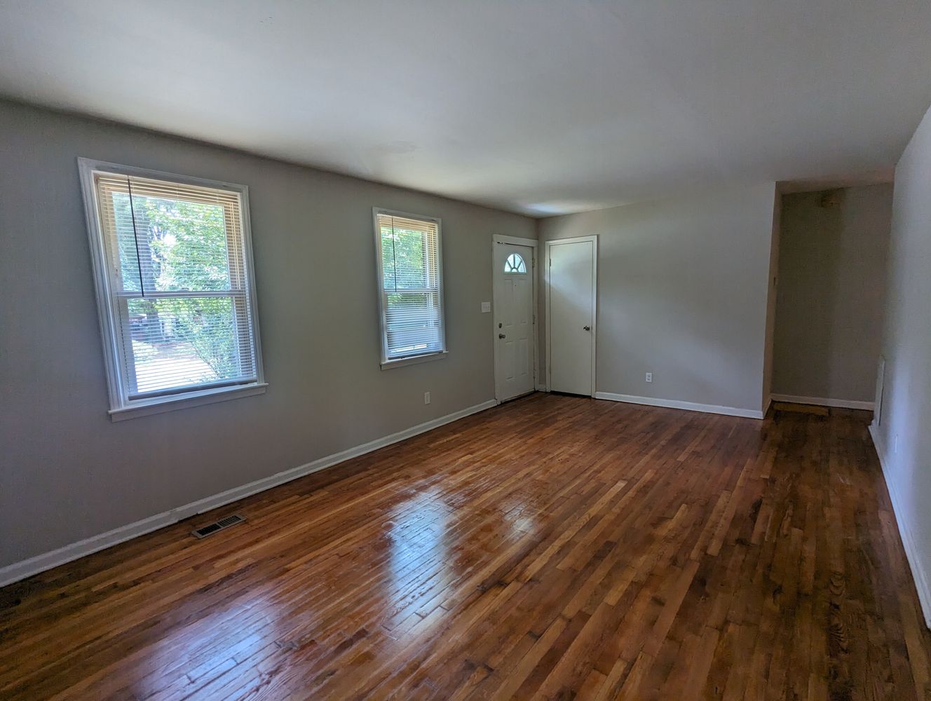 Ravencroft Dr, Charlotte NC 28208 on Alcove