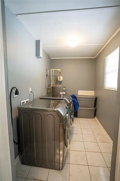 Browns Mill Rd Se listing photo
