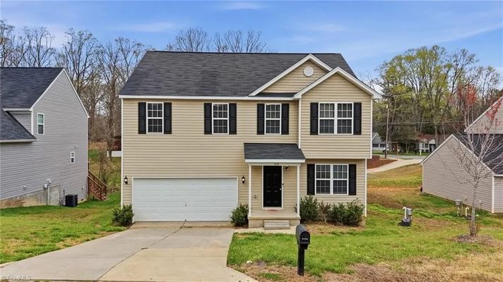 Ransom Trace Ct, Winston-Salem, NC listing photo