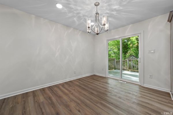 Buckingham Rd listing photo