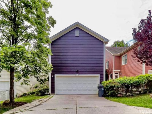 Legendary Ln listing photo