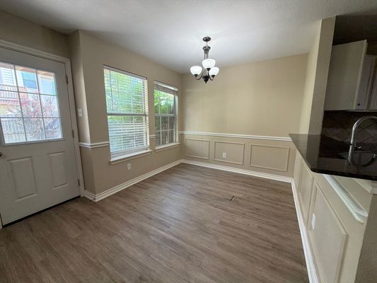 Oceanside Dr listing photo