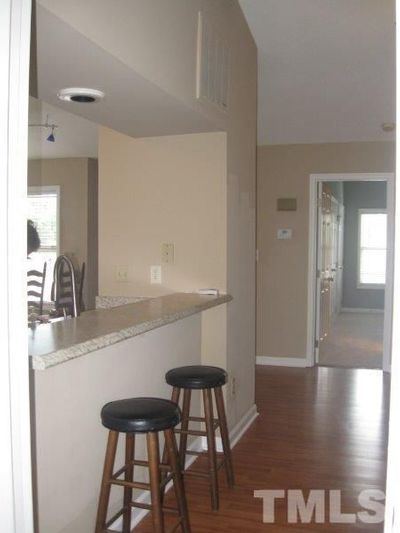 Sunpointe Dr listing photo
