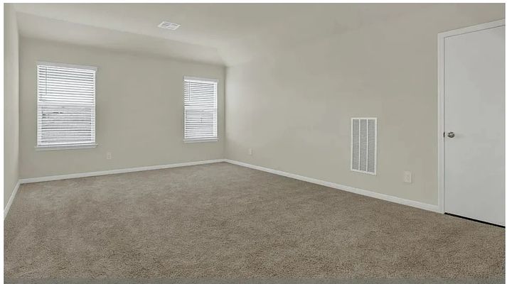 Bethpage Dr listing photo