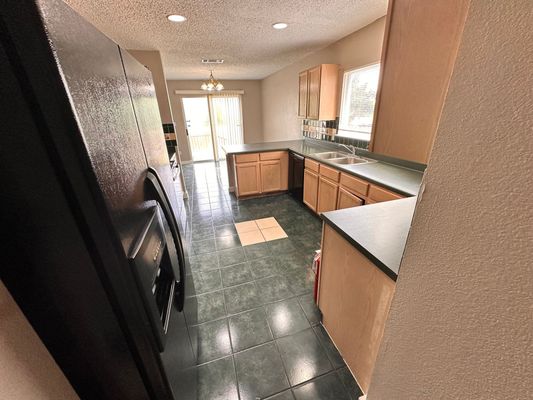 Heyerdahl Dr listing photo