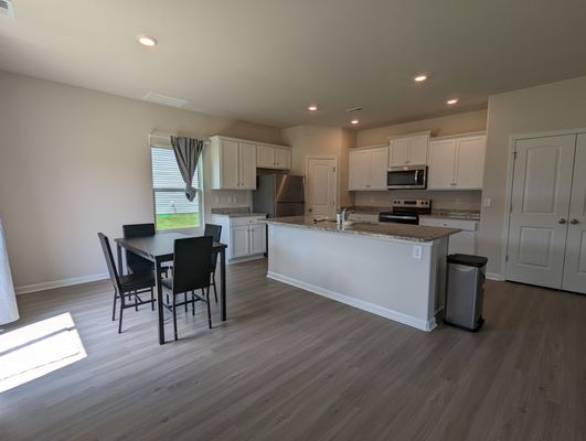Transatlantic Ave, Charlotte, NC listing photo