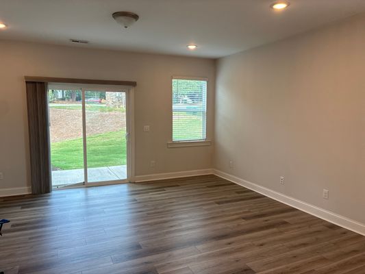 Old Grove Ln listing photo