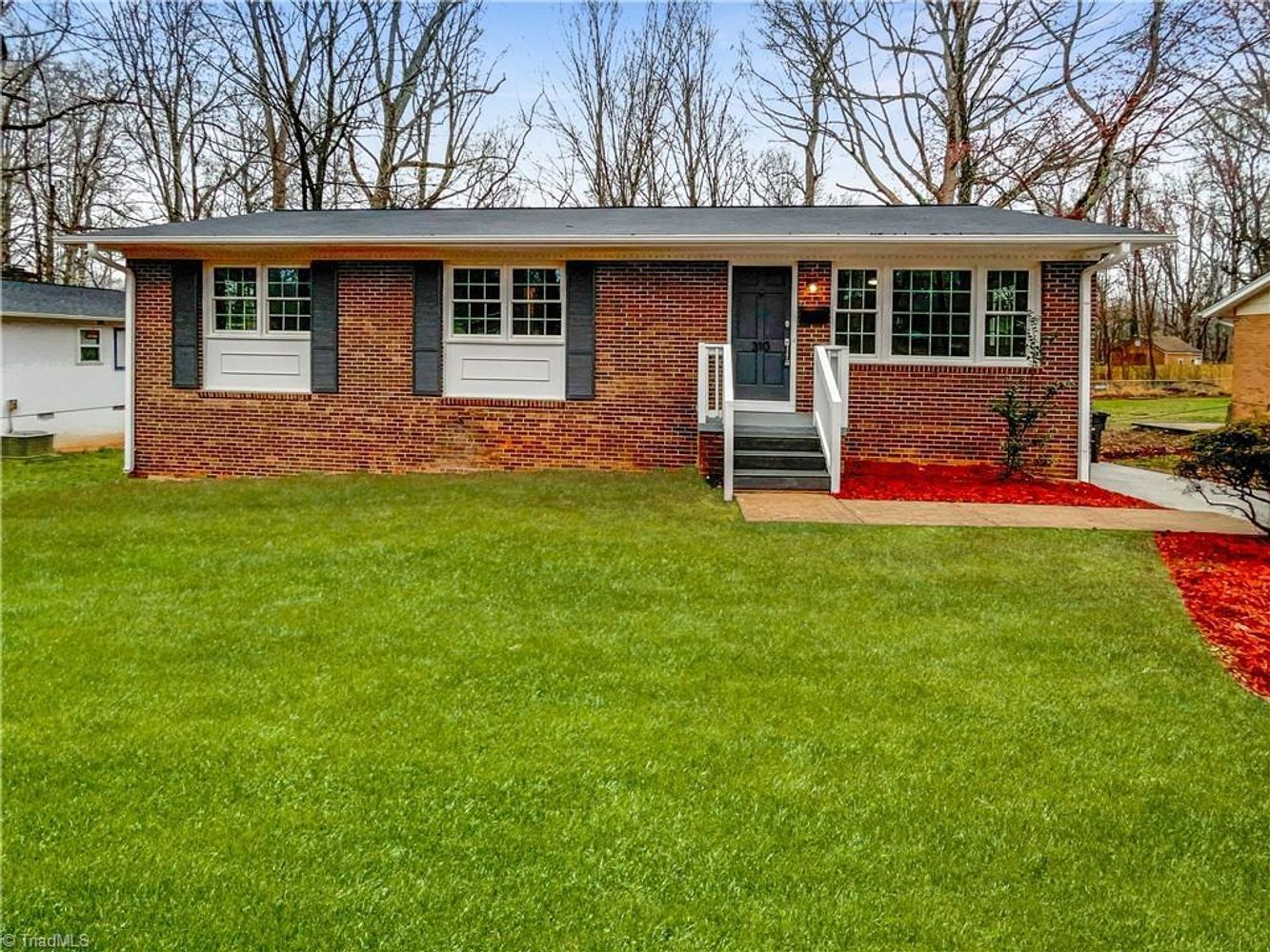 Foxcroft Dr, Winston-Salem 27103 on Alcove