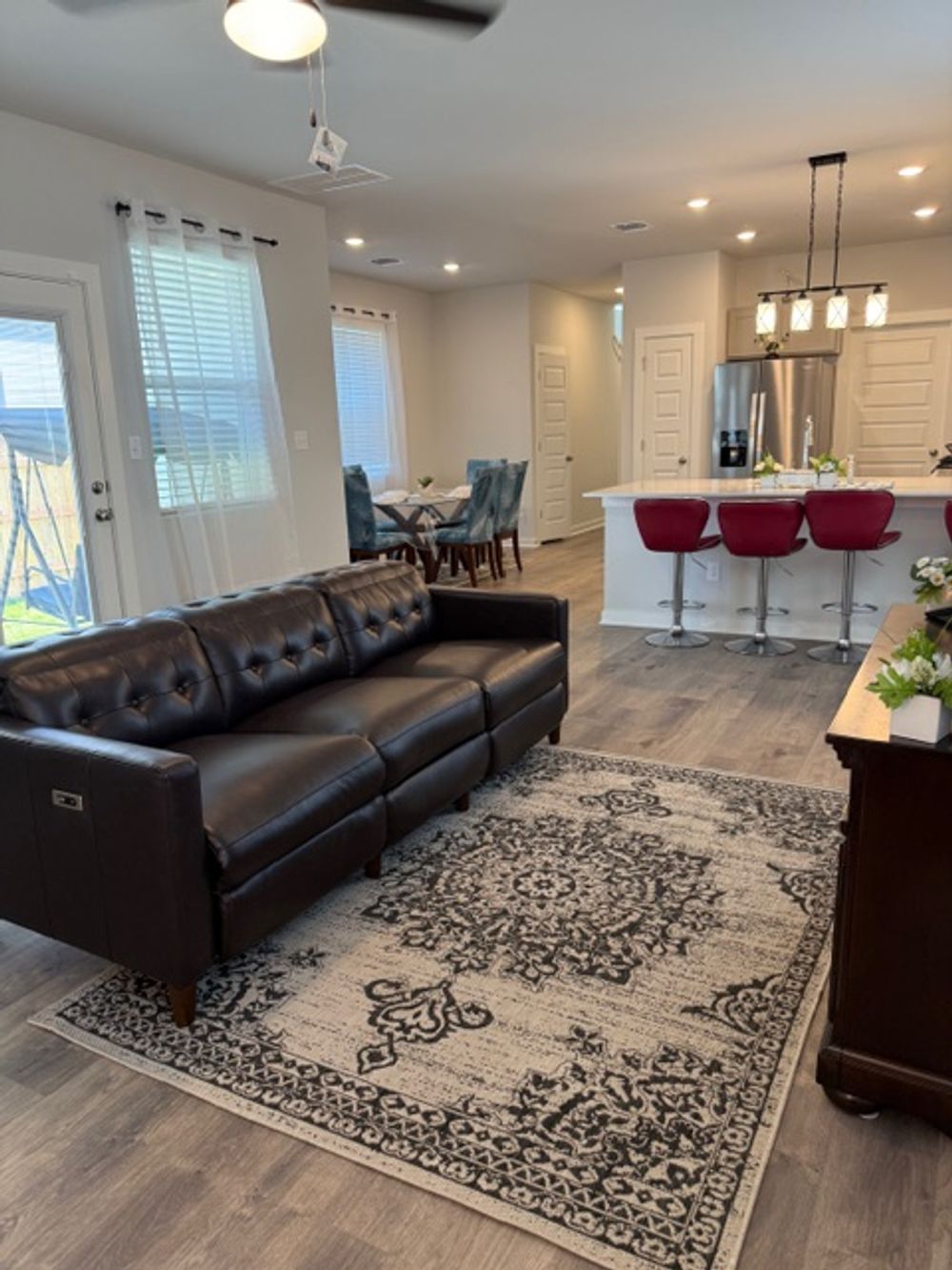 Alice Jay Wy, Round Rock TX 78665 on Alcove