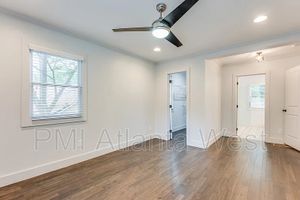 Rochelle Dr SW, Atlanta GA 30310 on Alcove