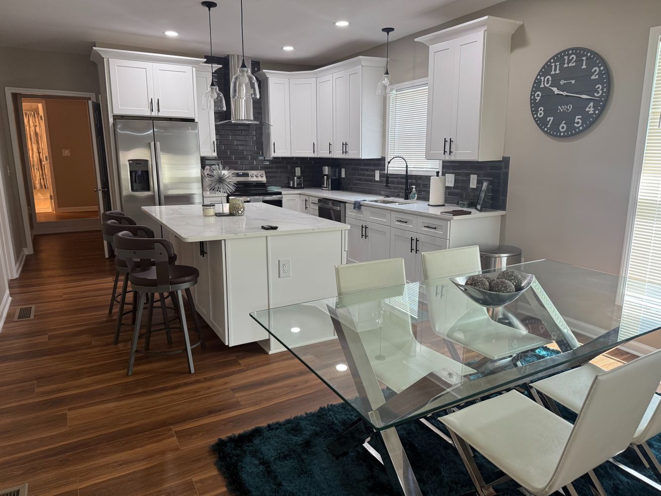 Bolton Rd NW, Atlanta 30318 on Alcove