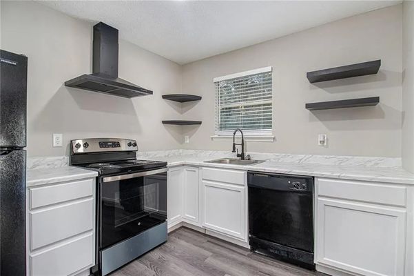 Newberry Trail listing photo