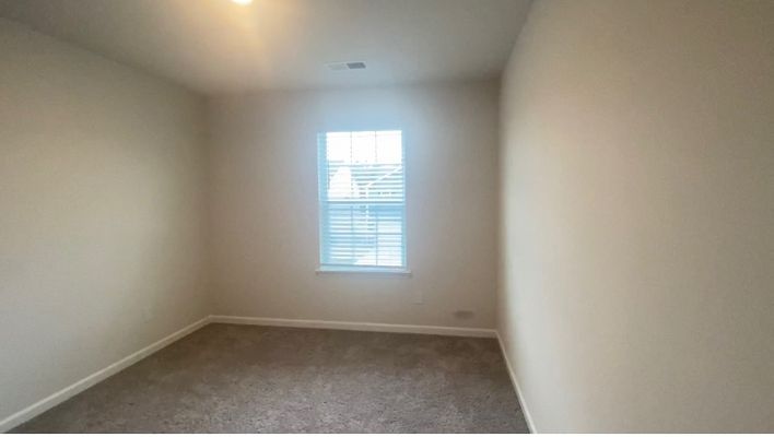 Clairwood Dr, Charlotte, NC listing photo