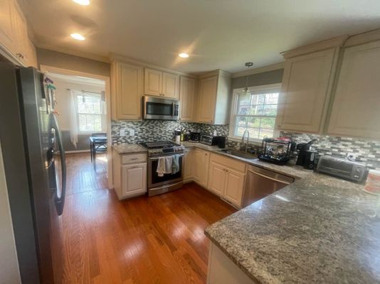 Kilarney Dr listing photo
