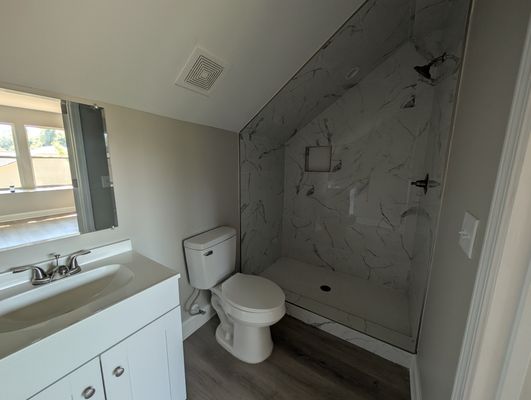 Hart St listing photo