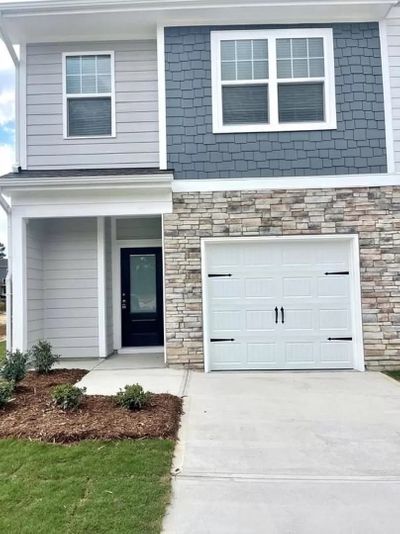 Thalweg Dr, Raleigh, NC listing photo