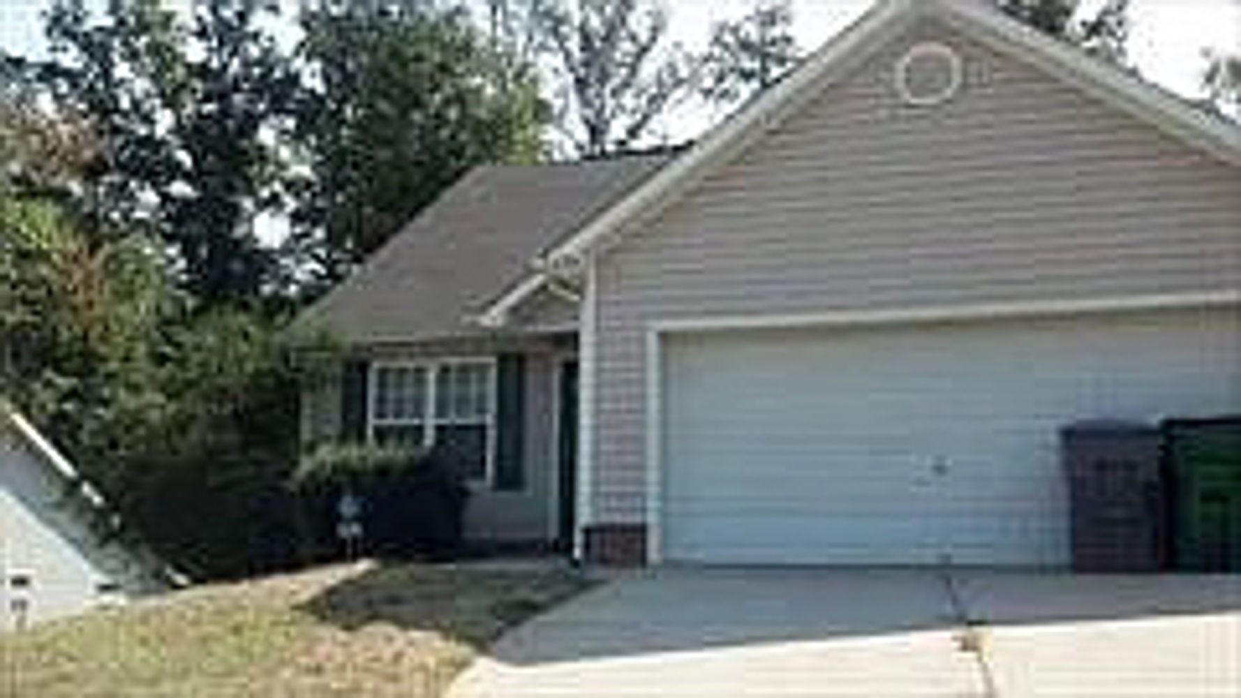 Santell Ln, Charlotte 28214 on Alcove