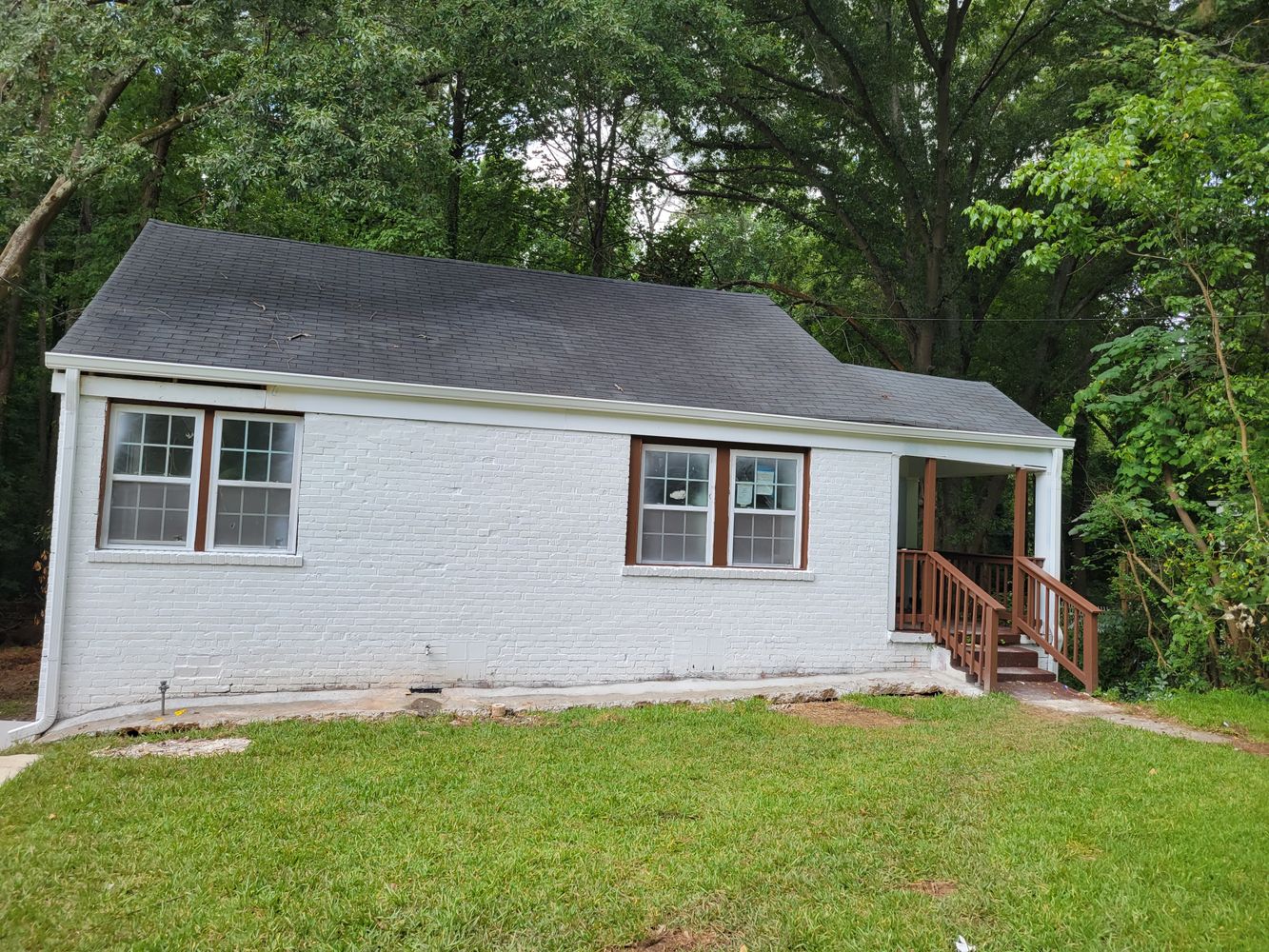 Whitaker Cir NW, Atlanta 30314 on Alcove