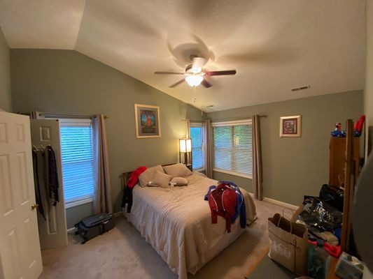 Sunpointe Dr listing photo