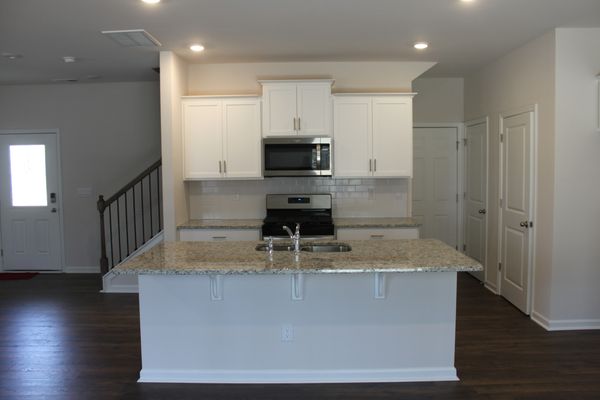Clairwood Dr, Charlotte, NC listing photo