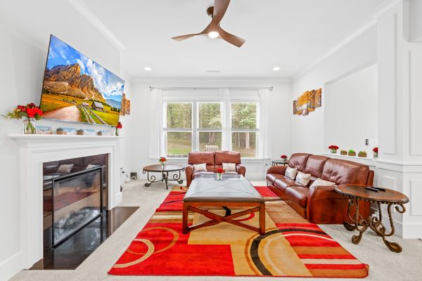 Grace Ln listing photo