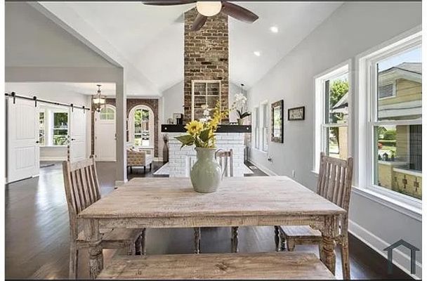 Dill Ave Sw listing photo