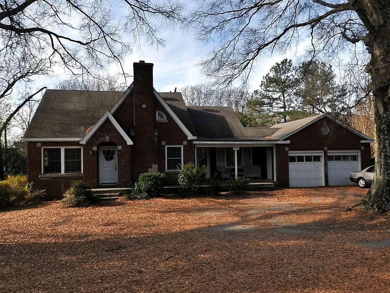N Sharon Amity Rd, Charlotte 28205 on Alcove