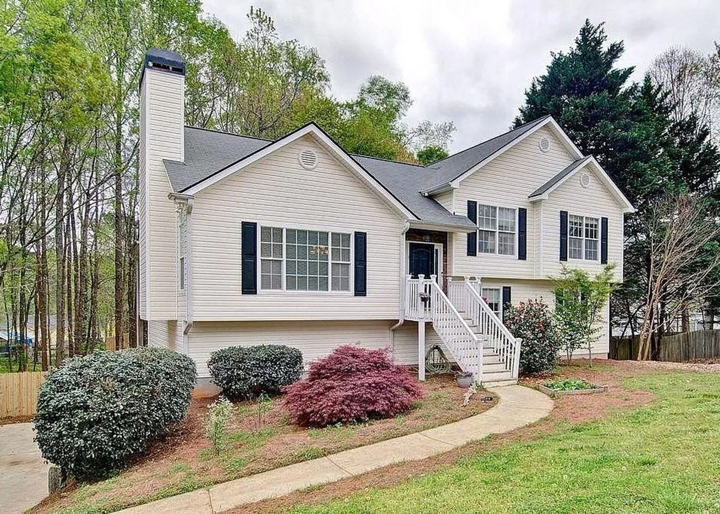 Barrett Springs Dr, Canton 30115 on Alcove