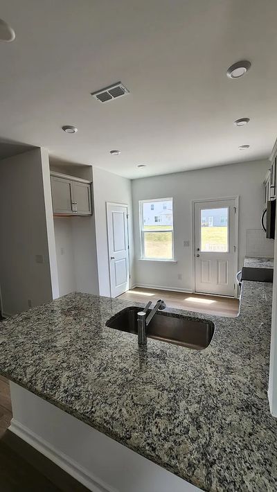 Godwit Ln, Charlotte, NC listing photo