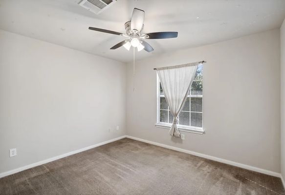 Narrow Glen Pkwy, Austin, TX listing photo