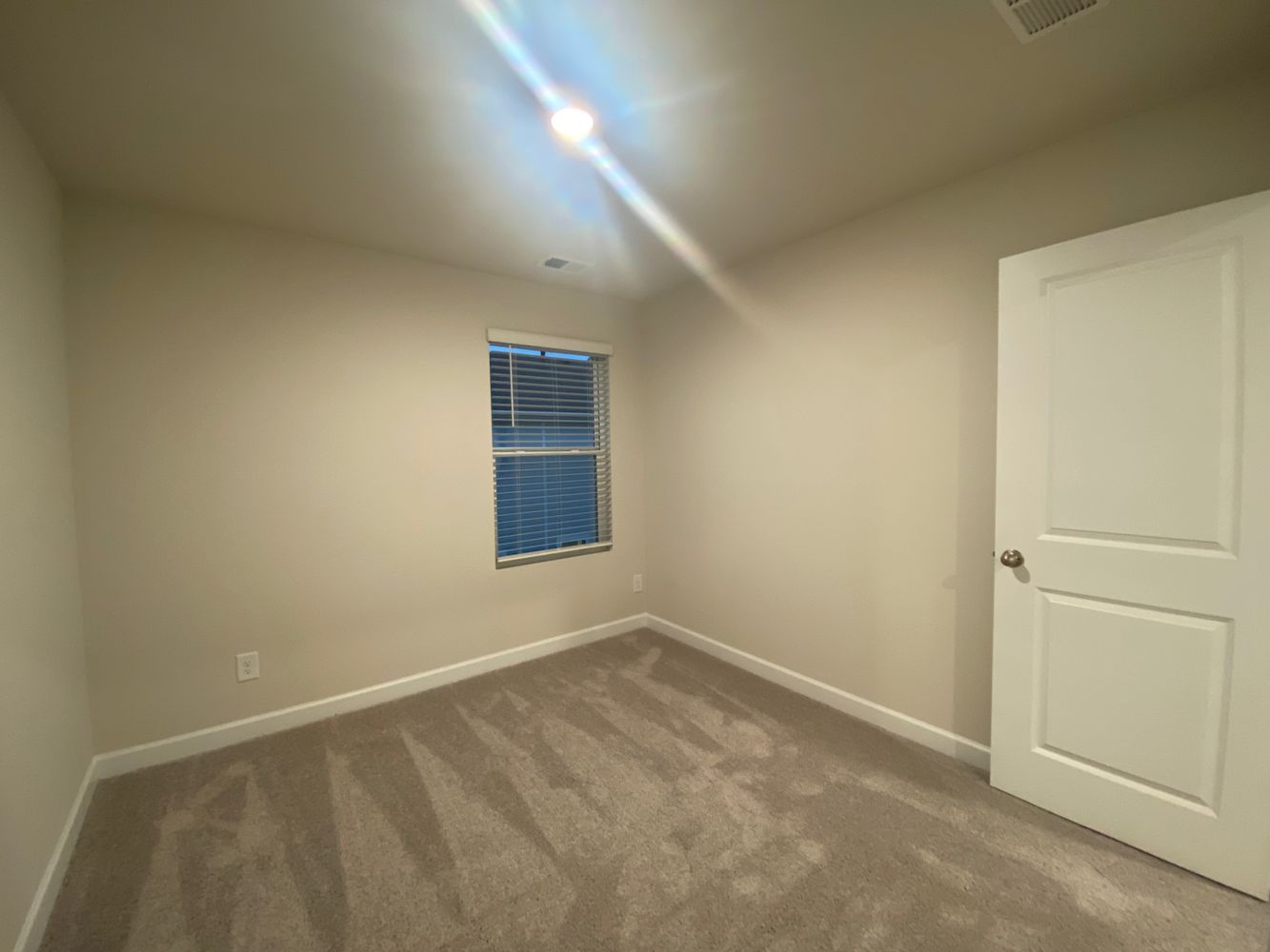 Co-living rooms at Memorial Pkwy, Charlotte NC 28217 on Alcove