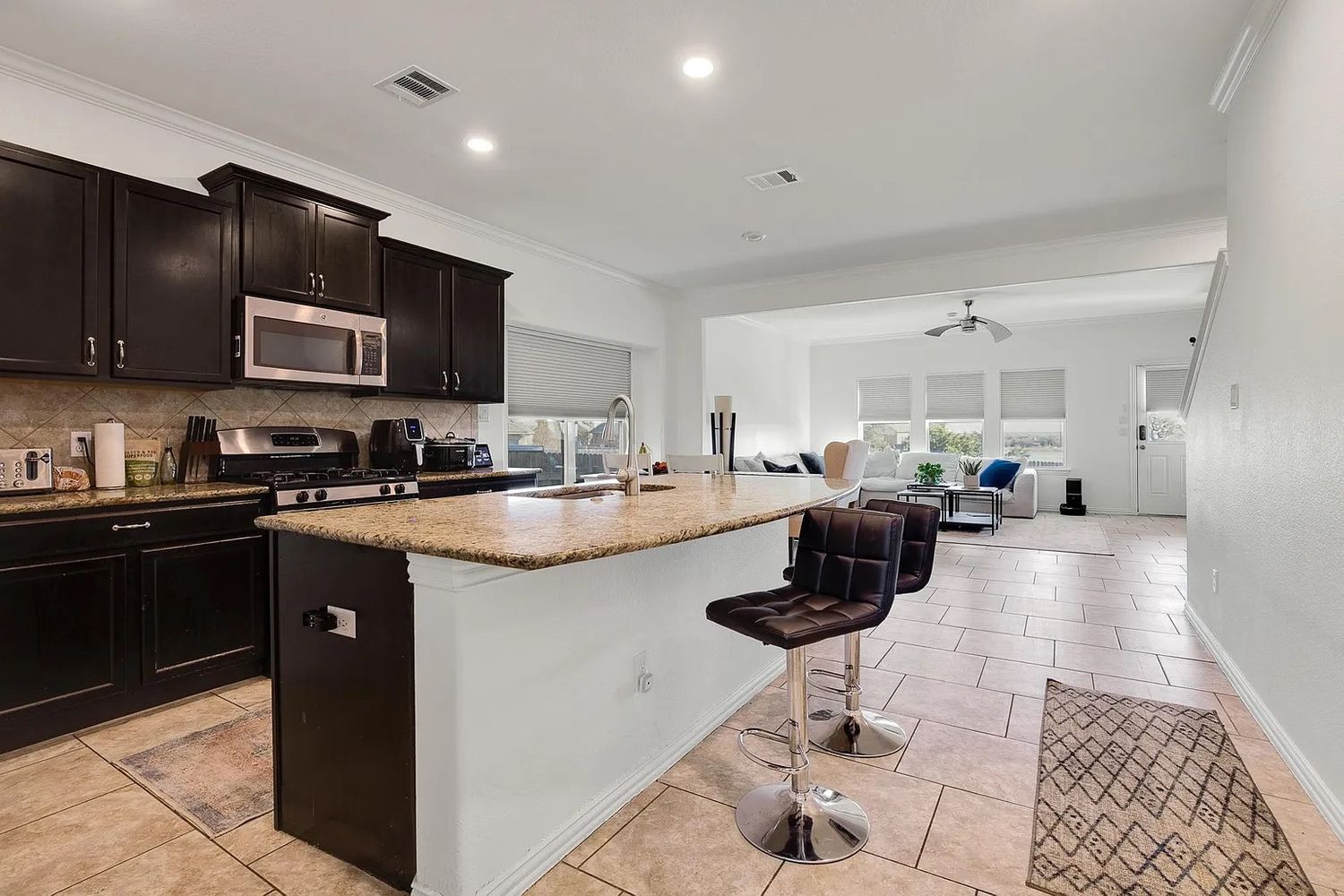 Rancho Verde Dr, Leander TX 78641 on Alcove