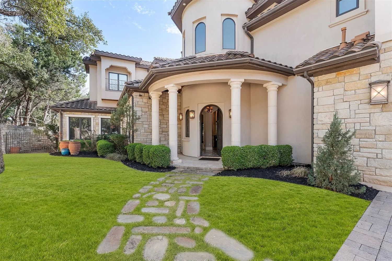Cam Arbolago, Lakeway TX 78734 on Alcove