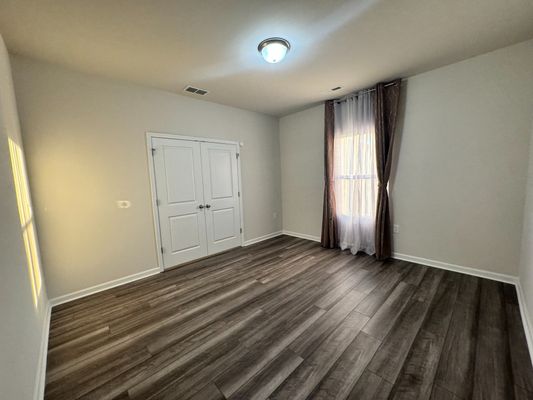 Bedrock Rd listing photo