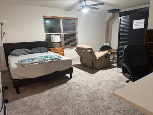 Bandera St listing photo